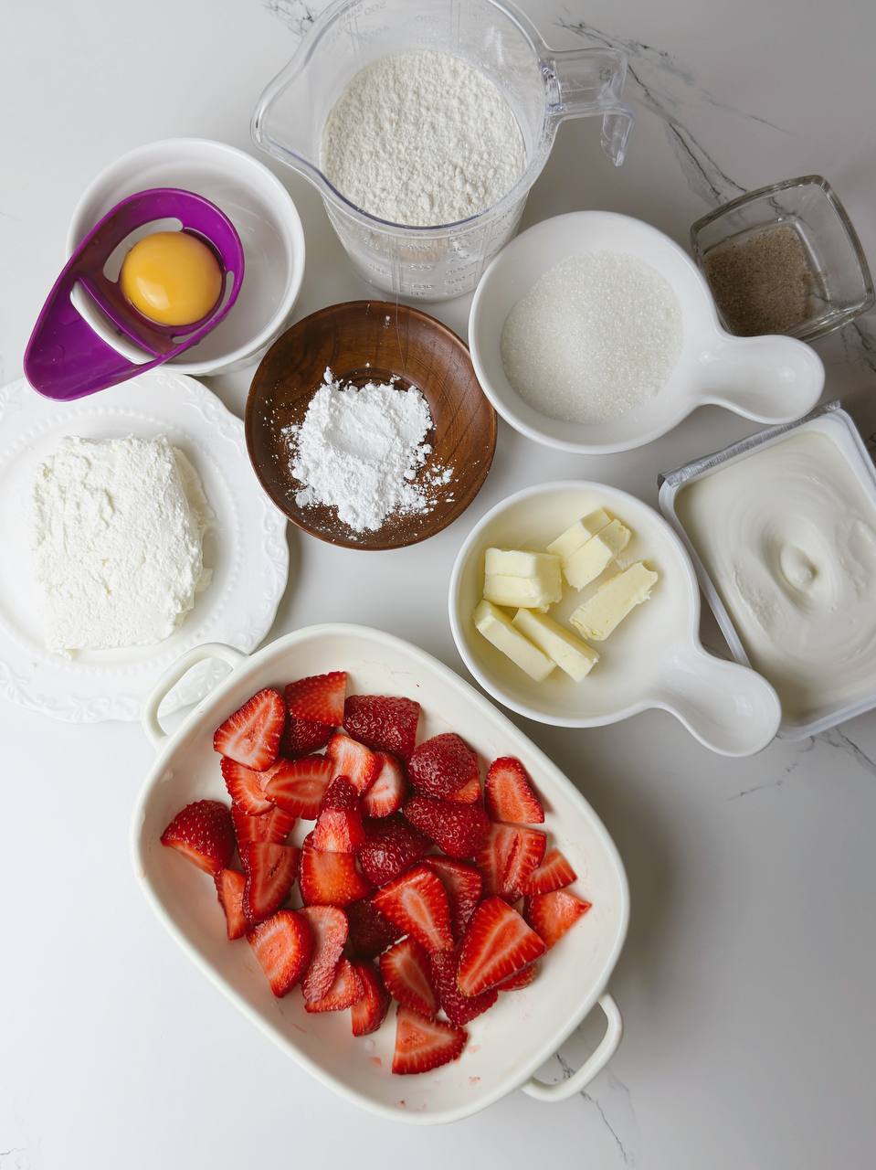 Ingredients for cottage cheese galette with strawberries
