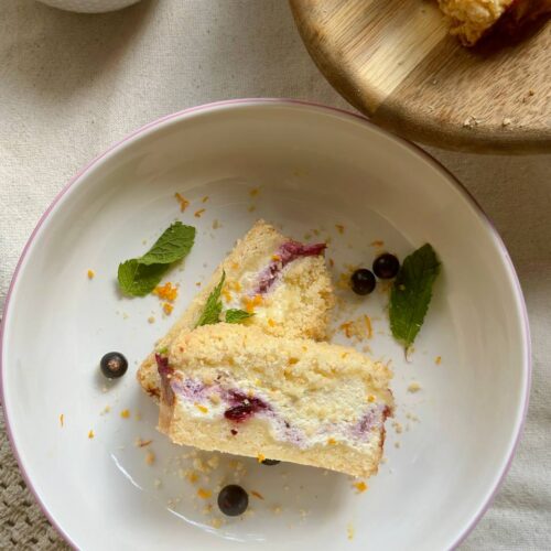 top view of blackcurrant cottage cheese crumble cake