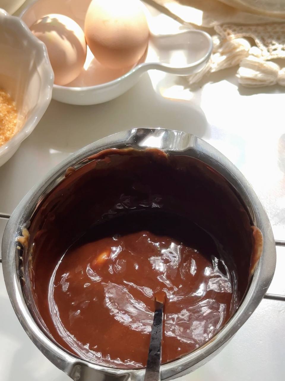 melted chocolate, butter, and peanut butter mixture